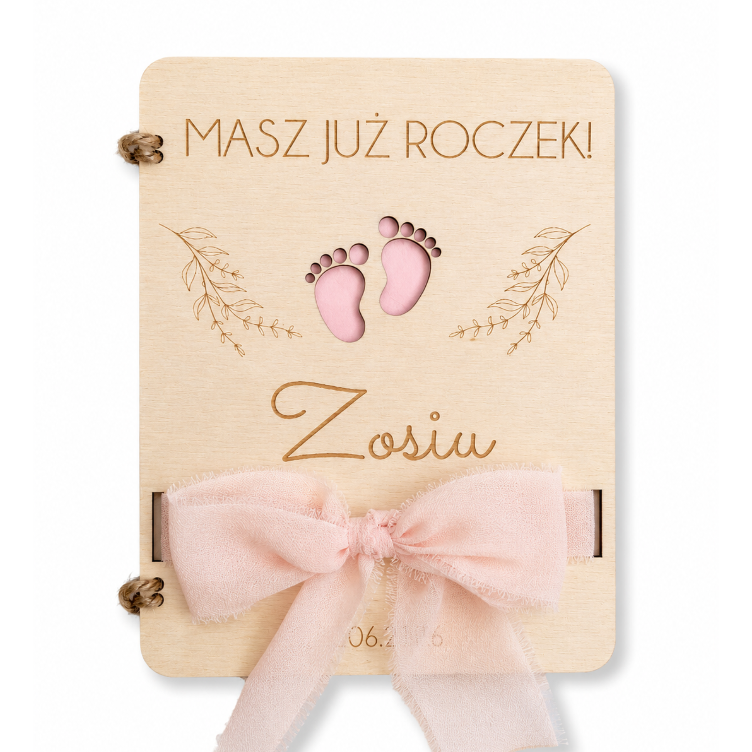 Kartka drewniana składana na roczek róż – stópki